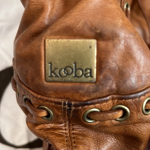 Kooba Leather shoulder bag - Picture 4 of 4